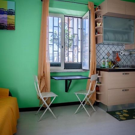 Casa Vacanze Funny House Consalvo Napoli Bagian luar foto