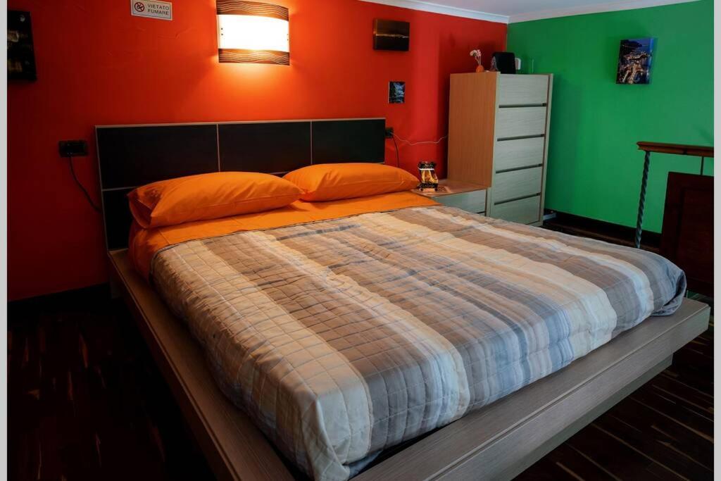 Casa Vacanze Funny House Consalvo Napoli Bagian luar foto